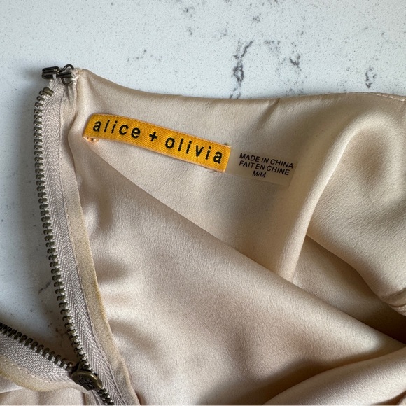 ALICE + OLIVIA | Laia Bell Sleeve Sequin Silk Stripe Dress $600+ Size Medium - Picture 11 of 14